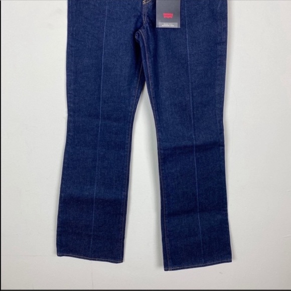 Levi’s Ribcage High Rise Bootcut Jeans - Picture 4 of 13